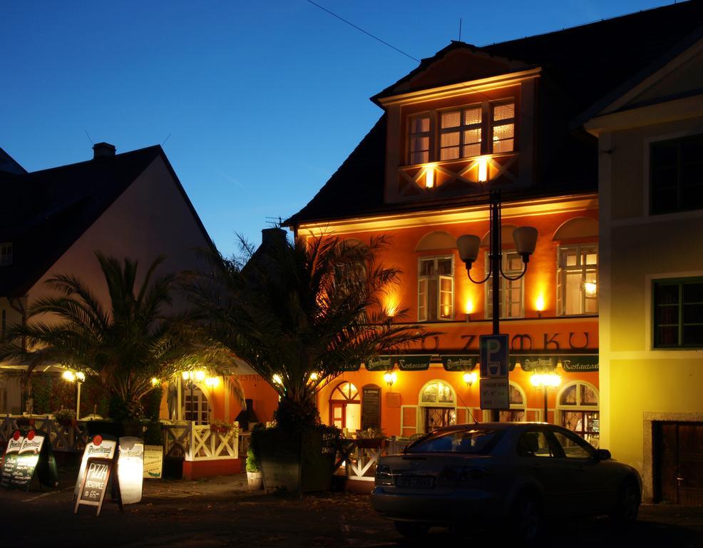 Hotel Penzion - Restaurant U Zámku Bečov nad Teplou Exterior foto