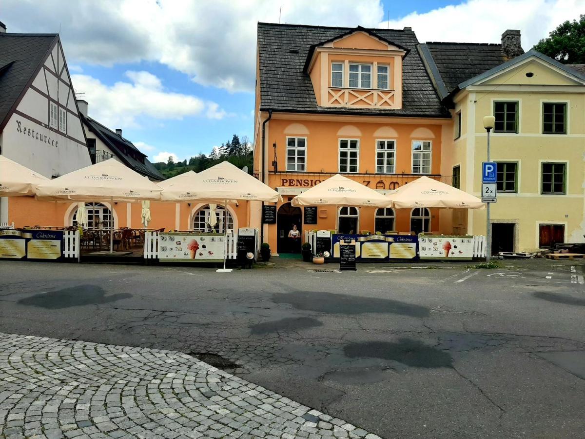 Hotel Penzion - Restaurant U Zámku Bečov nad Teplou Exterior foto